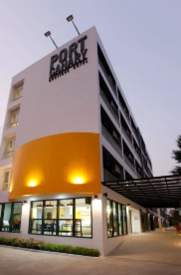 Port Canary Airport Hotel