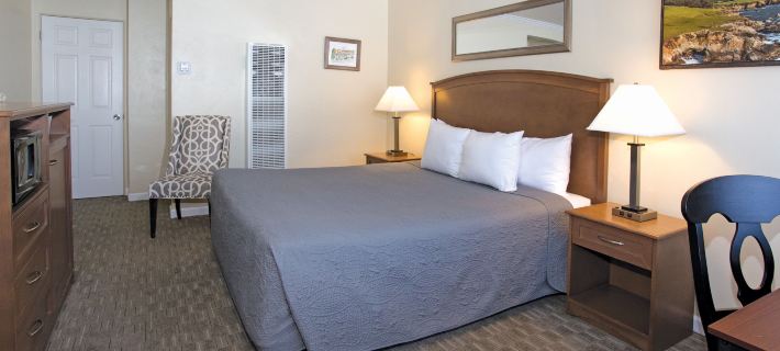 Villa Franca Inn Hotels in Monterey