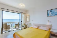 Villa Kosa Hotels near Penjalište "Brela"