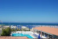Tosca with Beach & Breakfast Included