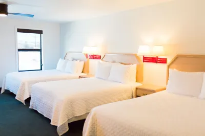 Two Sunsets Hotel Hotels near Panguitch