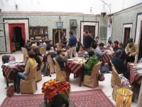 Hostel El Medina فنادق في المدينة العتيقة