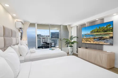 Ocean and City Views at Island Colony Near Waikiki Beach