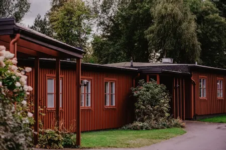 Stiftsgården Tallnäs Отели в г. Вагерюд