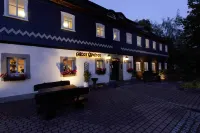 Landhotel Alter Weber Hôtels à : Wilthen