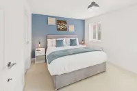 Host Stay Clearwell Gardens