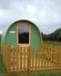 Green Dragon and Kitchen Pod - Sleeps 2 & Parking Hôtels à : Welshpool