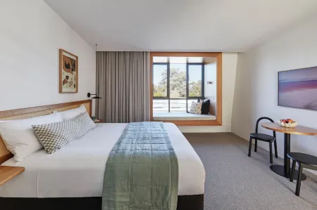 The Clairfield Hotel