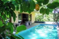 Cobalt Golf Villa by Tsc, Kandy