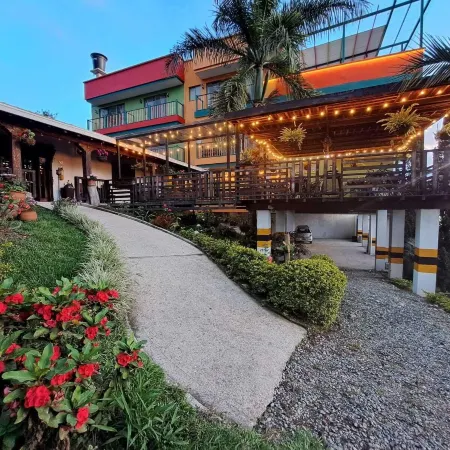 Country House Hostel