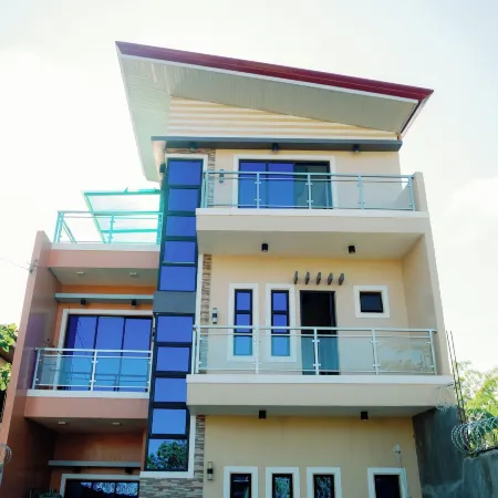 Rb's Three Storey House