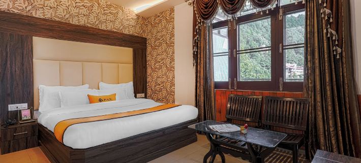 Pax Hotel Sunrise Inn Hotels in Dalhousie