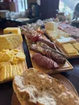 Pensiunea Poiana Izvoarelor - breakfast