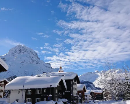 Hotel Sandhof Hotels in Lech