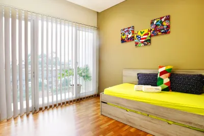 Butternut Tree Townhomes Hotel dekat Pasar Minggu Ds. Tanimulya