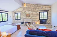 Villa Maria Latchi in Latchi Hotel di 