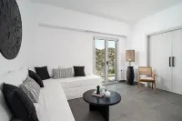 Stella Luxury Apartments Hotels in Lampi