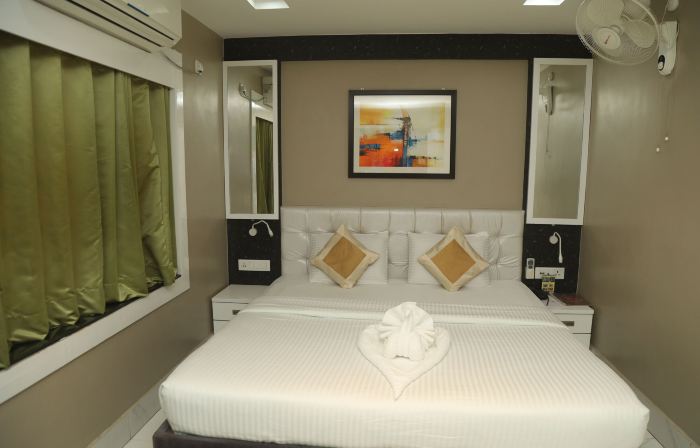 Hotel Geetanjali International