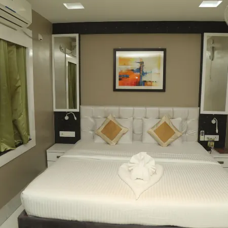 Hotel Geetanjali International