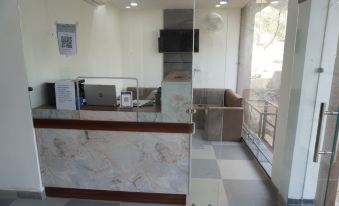 Hotel Rajhans