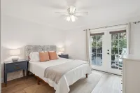 “Still in the Dunes”, Golf & Dining, Screened Porch, Ping Pong, Heart of Iop