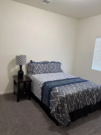 3-bedroom condo in pleasant Mesquite with AC, WiFi. Enjoy your stay Отели рядом с достопримечательностью «Splash Pad»