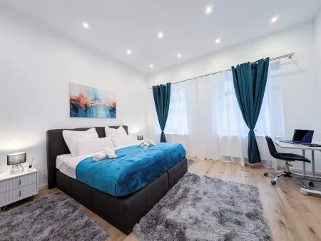 Bright apartment in the heart of Mönchengladbach Отели в г. Менхенгладбах