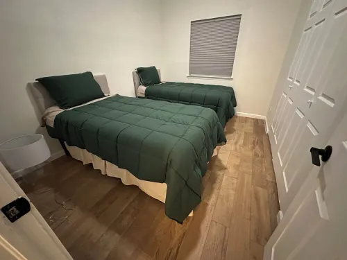 Fully Remodeled 2-bedroom house in El Paso with WiFi, AC