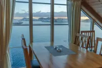 Henningsvær Rorbuer Các khách sạn ở Stamsund