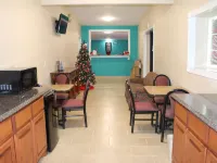 American Inn & Suites Hotels in Lamar County