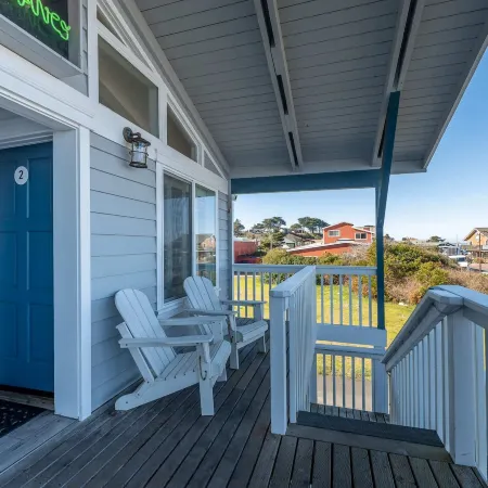 Bandon Marina Inn