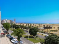 Brasil Avenue by Rent4All Hotels in Buarcos