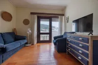 LightHouse Apartment - 3-Star