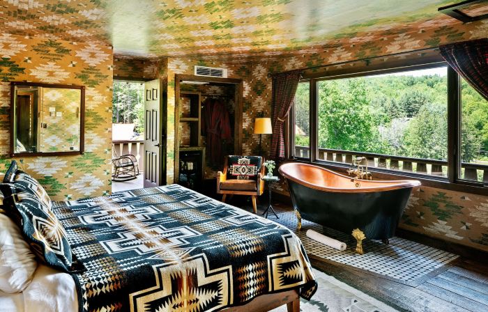 Urban Cowboy Lodge