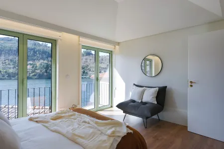 Feel Discovery Casa de Cima Douro Valley Отели в г. Байан