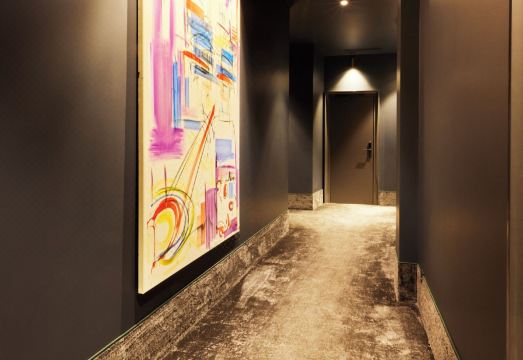 5. 에즈 비치 레지..