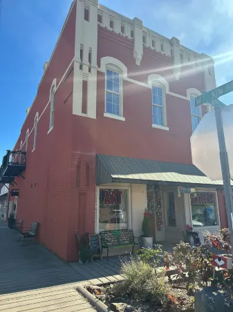 The Lofts 3rd and Main