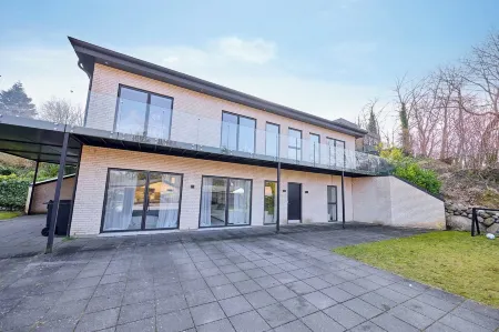 Luxury Appartment in Hjbjerg Отели рядом с достопримечательностью «Moesgård Strand»