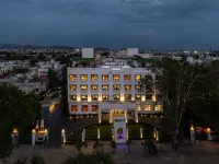 Golden Tulip Udaipur Hotel in zona Bhartia Lok Kala