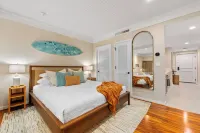 Oceanfront Honeymoon Villa –Turtle Bay Studio with Pool+AC+Wifi