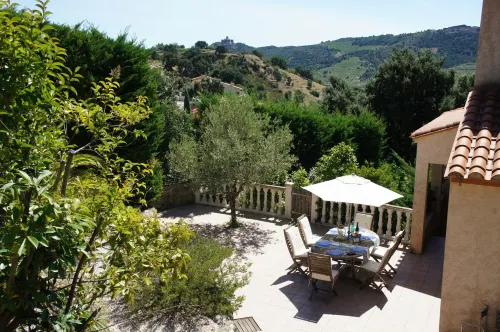 Collioure - 4 bed modern villa with private heated pool and great views - Wi-Fi