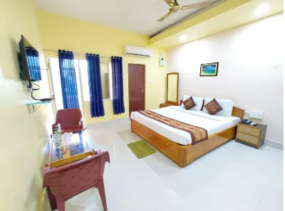Hotel Star Galaxy Puri Hotels near Lokanath Temple Square