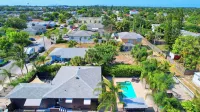 NEW: Poolside Palms Paradise Retreat!