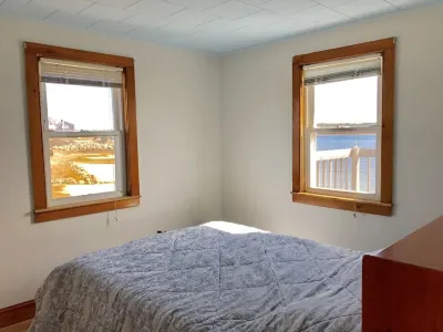 Cozy Waterfront Cottage Staples附近的飯店
