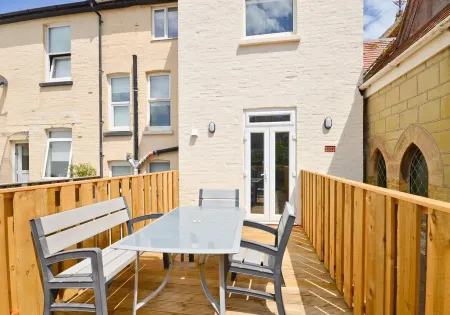 Real hidden gem - Free all Island parking permit