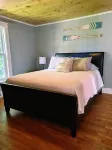 Located directly in central downtown and beach area, fish or kayak from backyard