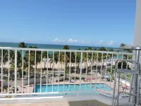New Oceanfront Dream apartment on the beach of Isla Verde!