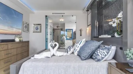 Dang This Place Fancy / Sonoran Sea / Sandy Beach / Beachfront End Unit