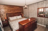 Cozy lake Cottage