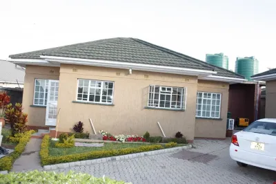 LONJETA SELF-CATERING APARTMENTS